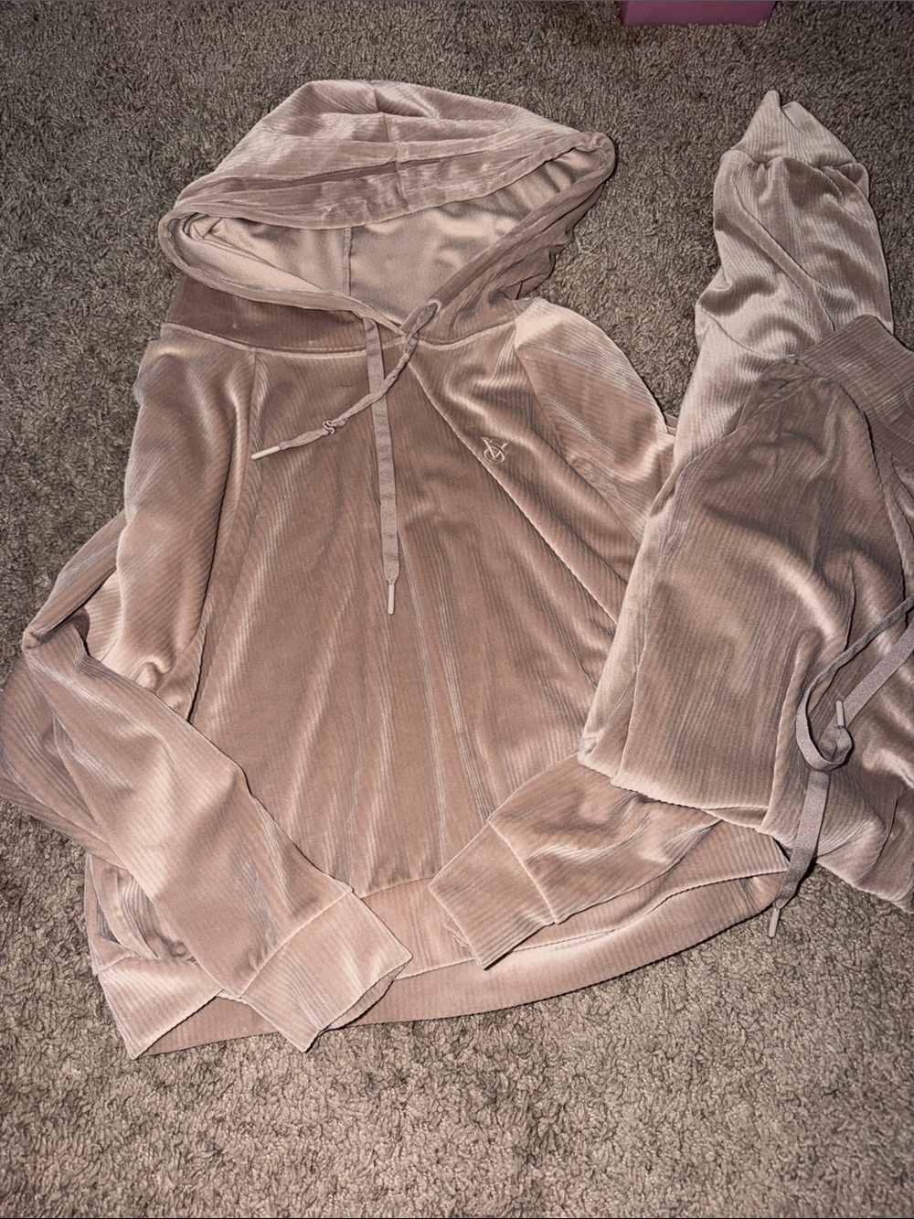 Victoria secret’s Velour Hooded Lounge Set - Dusty Mauve - Picture 5 of 9